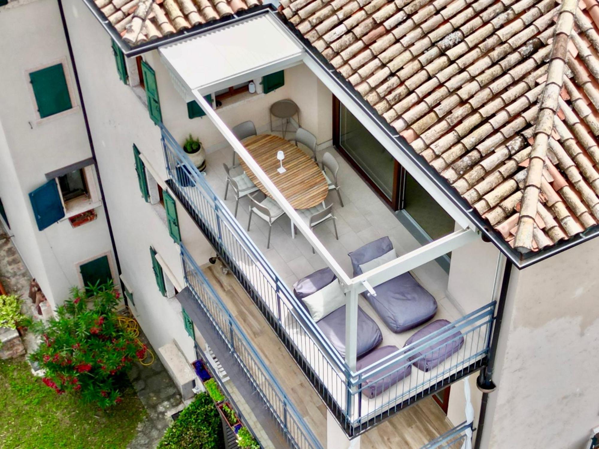 Casa Prima Vista Apartment Torri Del Benaco Exterior photo